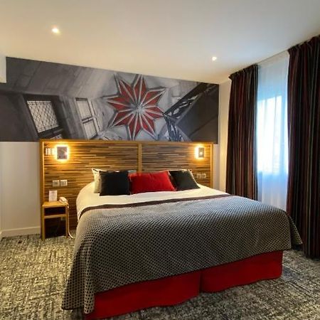 Logis - Le Christina Hotel Bourges Bagian luar foto